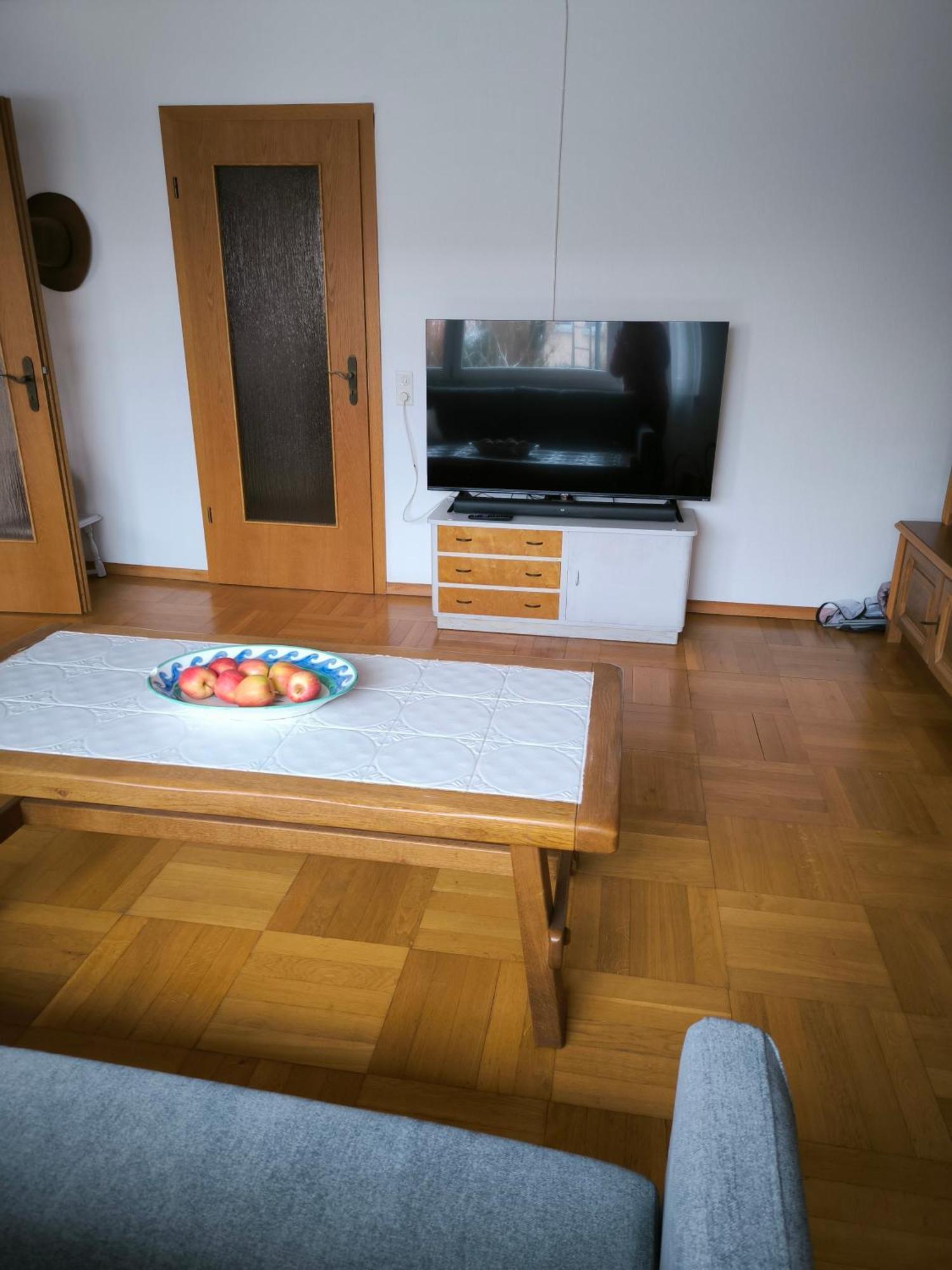 Aussichtsreich Appartement Kirchheim am Neckar Buitenkant foto